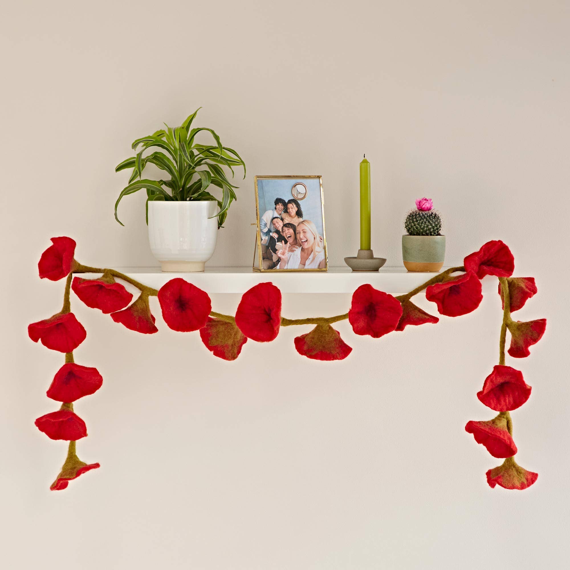 The Paper High Gift Company Limited - Vente Fanion/guirlande - Guirlandes de fleurs en feutre artisanales - fait main3