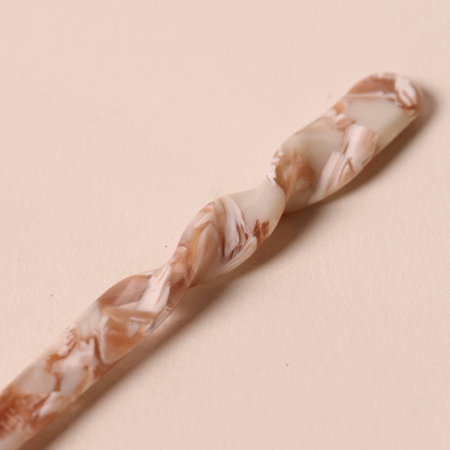 Peignee Paris – wholesale Hair pin – Pic hair - Nougat2