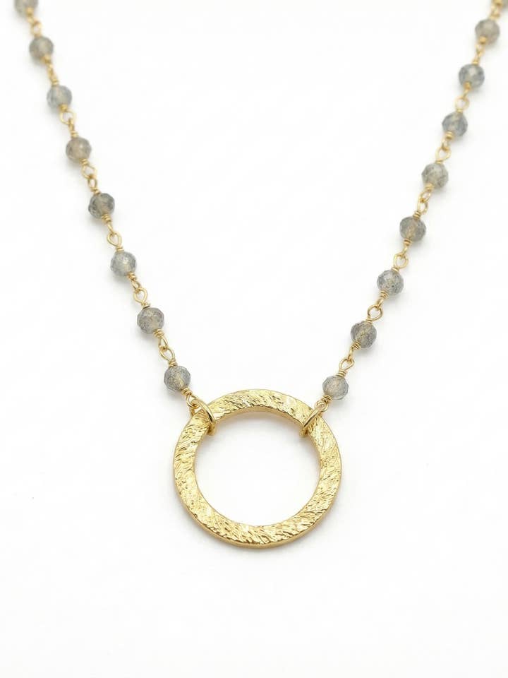 Collier karma en perles d'or fait main - best-seller - N23 pour la vente par Treisi