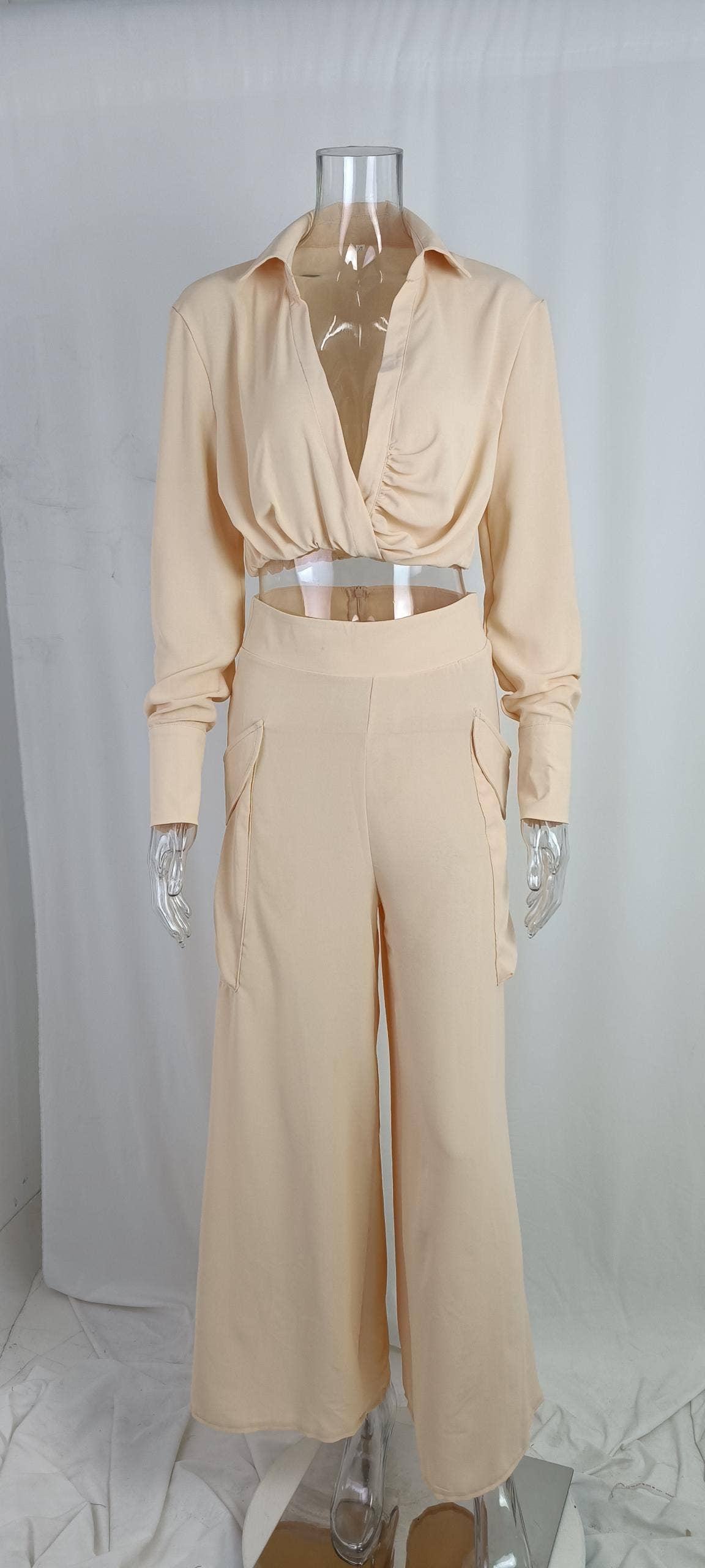 Lily Clothing - Wholesale Top & Pant Set (NOT Loungewear) - Women's - SOLID COLOR TEMPERAMENT COMMUTER FASHION SET3