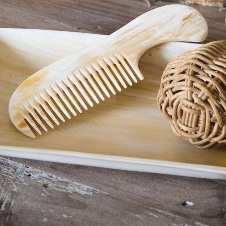 Horn Combs for wholesale by ankole