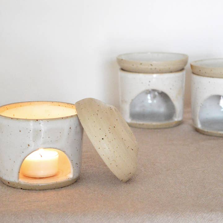 Karolina Bednorz Ceramics - Wholesale Wax Warmer - NUDE Ceramic Essence and Wax Burner Handmade in Italy2