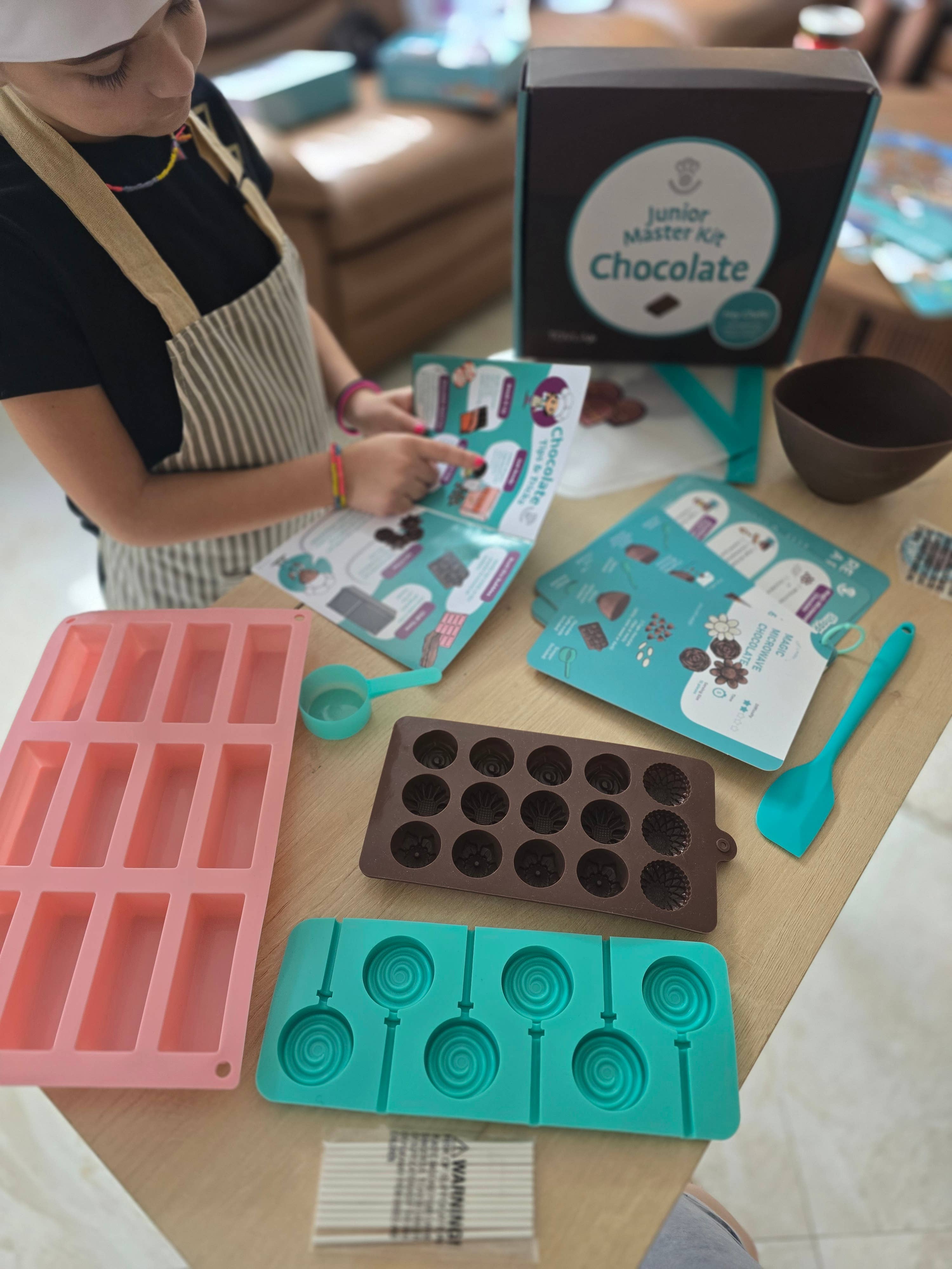 Tovla Jr - Wholesale DIY Food Kit - NEW! Tovla Jr. Ultimate Chocolate-Making Kit for Kids4