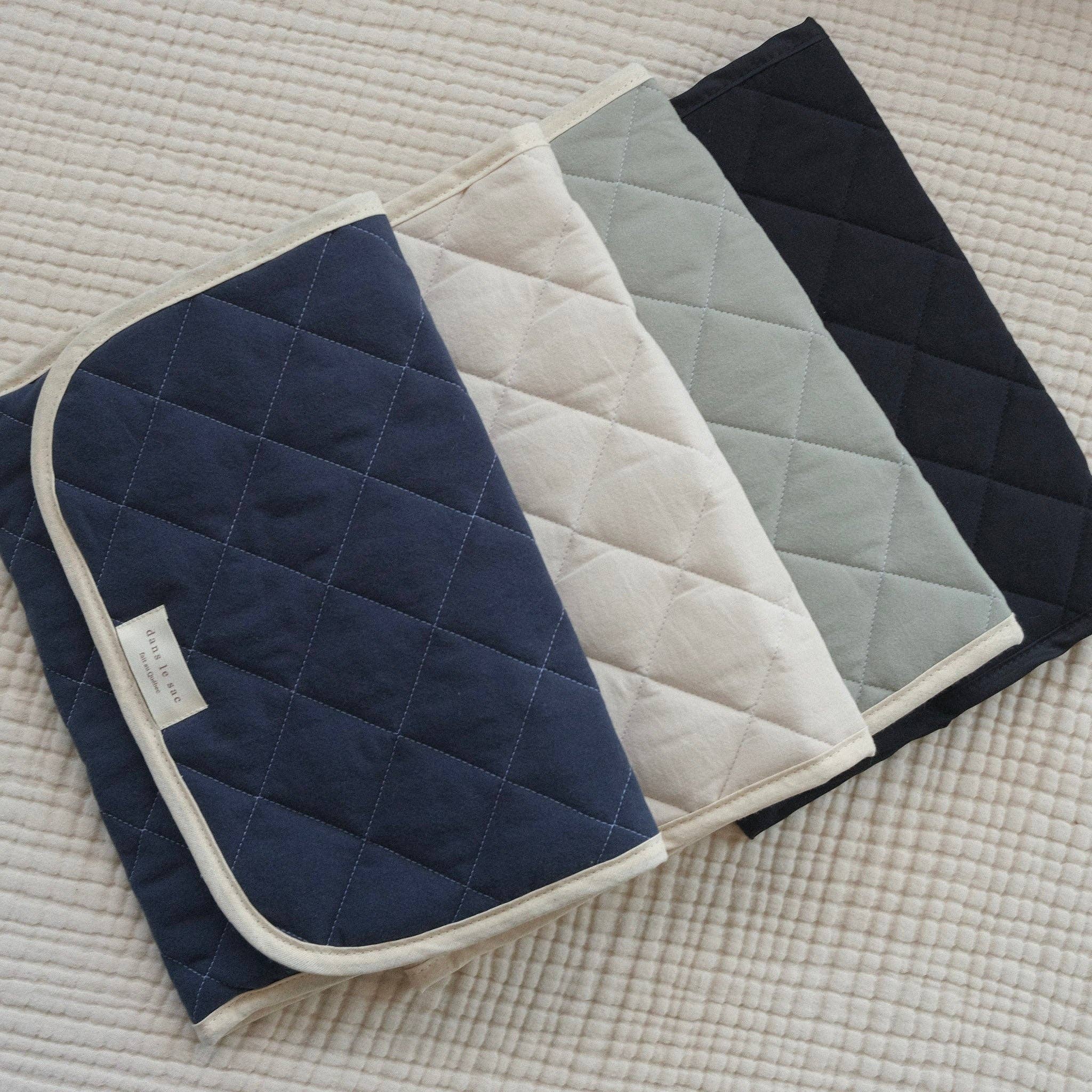 Dans le sac – wholesale Blöjbytesmatta - Baby – Skötmatta för baby - lätt att stoppa i skötväskan8