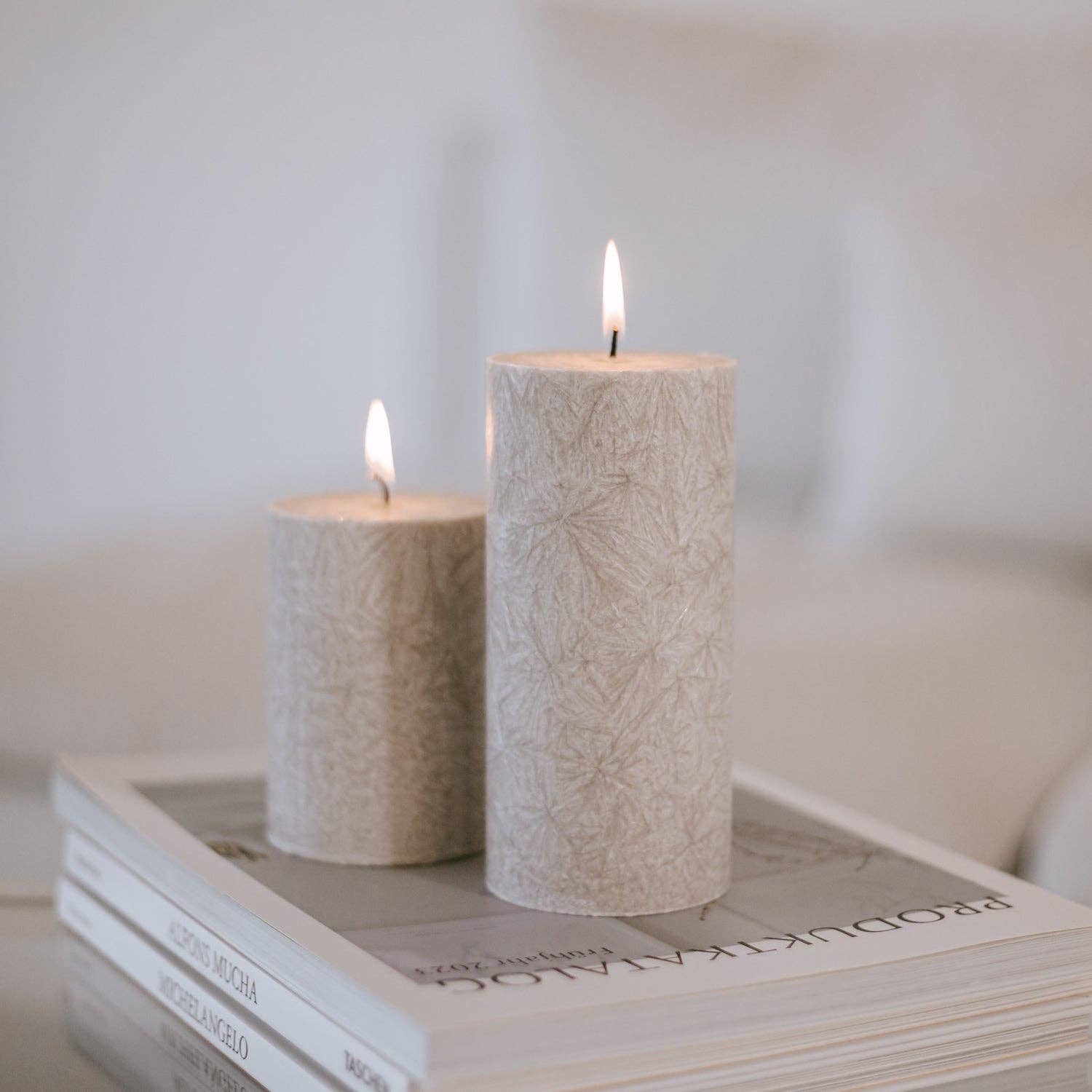 Eulenschnitt - Vente Bougies piliers - Bougie bloc en cire d’olive grise 7x15 cm (VE = 6 pièces)0