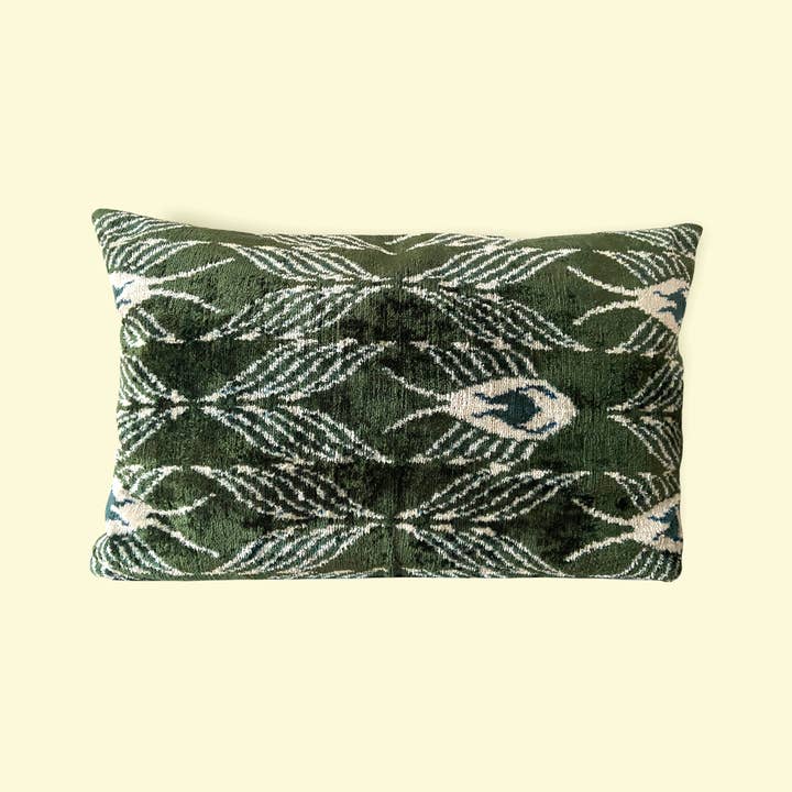 Cuscino Ikat, copriletto Ikat, cuscino Ikat per la vendita all'ingrosso da parte di Ikat Atelier