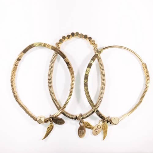 Stay Trio Dourado 4mm por atacado de omibeads