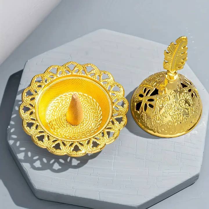 Magnifique Hearts - Wholesale Incense Holder - Middle East Golden Incense Burner - Exotic Home Decor4