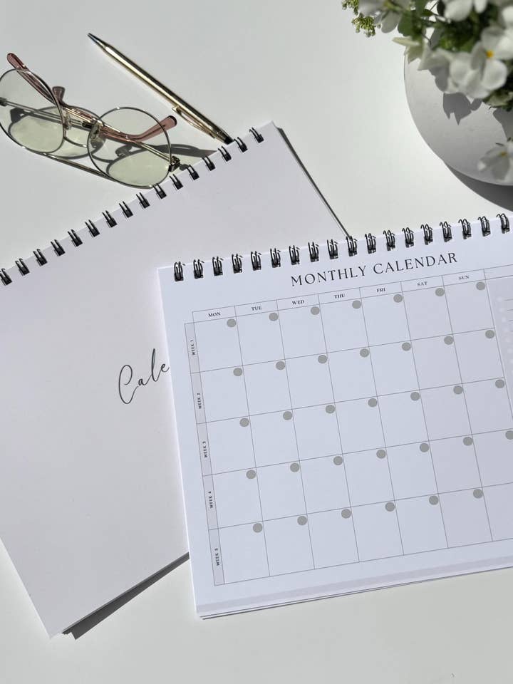 Minimalistischer Tischkalender & Zielplaner für den Großhandel von By Us With Love