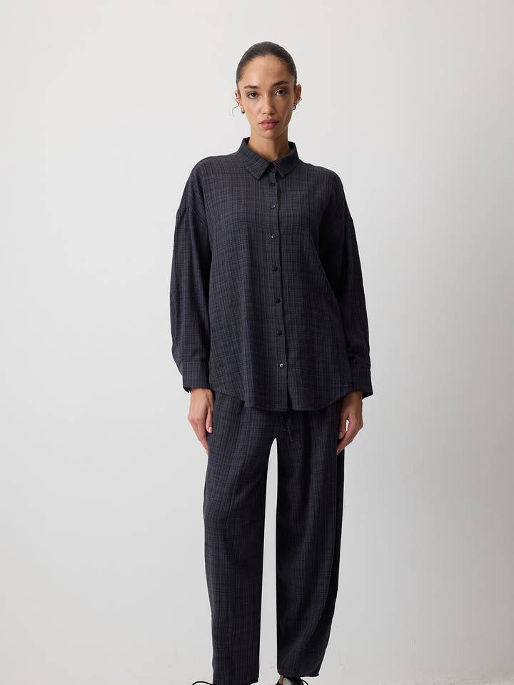 CONJUNTO DE CAMISA Y PANTALONES DE CUADROS para venta al por mayor de Touché Privé EU