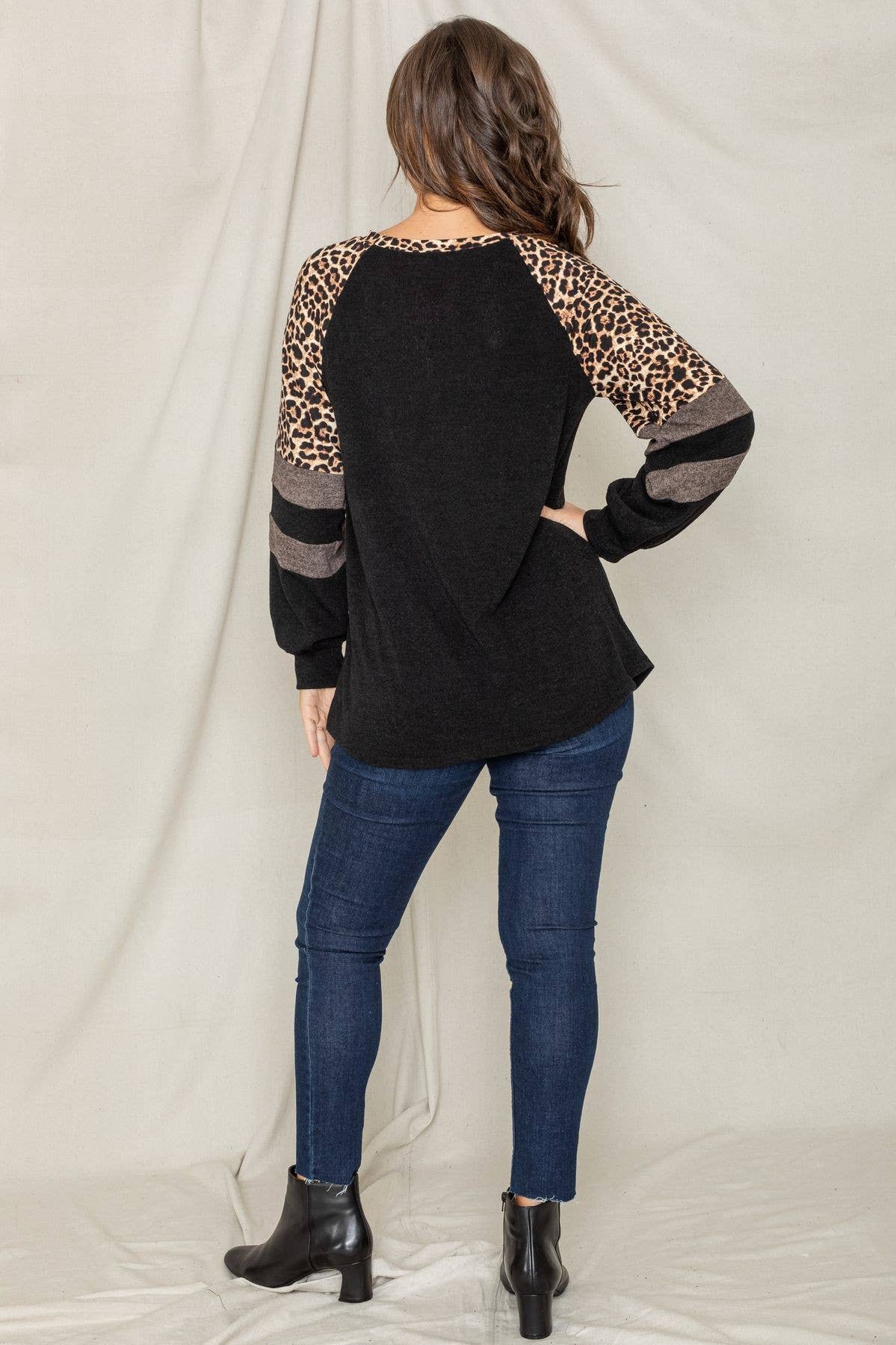 EG fashion - Vente Tunique – femme - Tunique léopard à blocs de couleurs V-Stich4