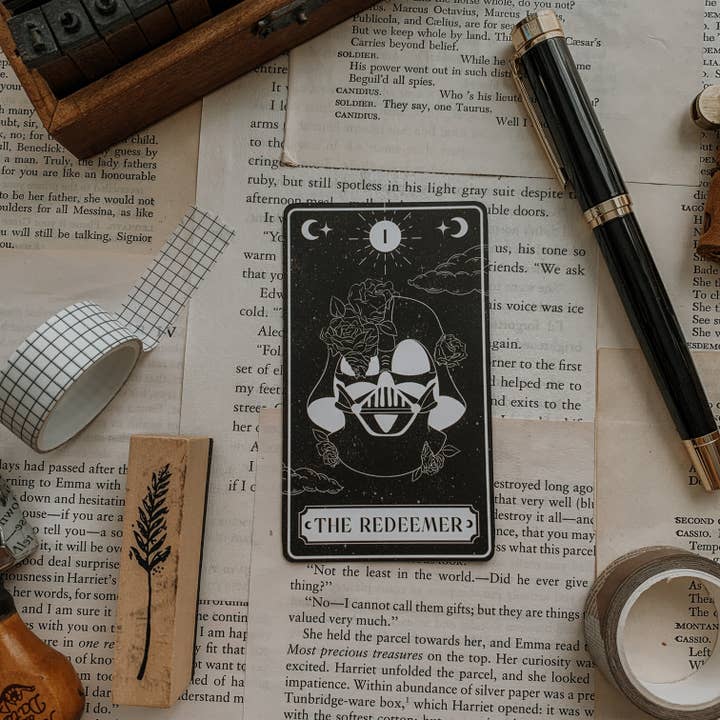 Savannah Scribbles Shop - Wholesale Tarot Cards - Star Wars Tarot Cards11