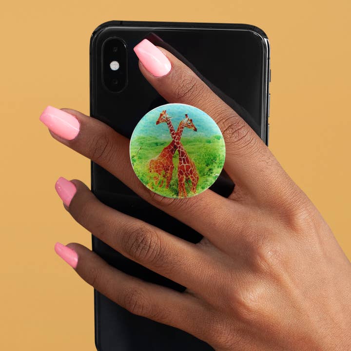 Classy Grips – wholesale Phone grip – CG-011 - Classy Grip Giraffe Hugs on Black Phone Pop Grip