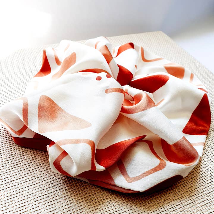 Ivory & Mocha Medium Scrunchie for wholesale by Saltwell Design Studio