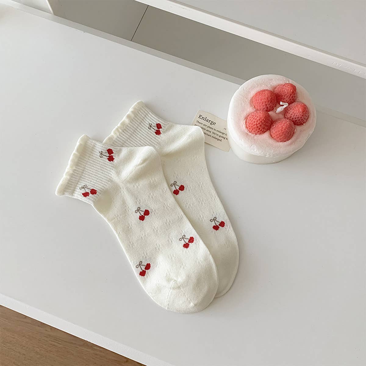 DOUBLJU - Wholesale Socks - Women's - FASHIONABLE CUTE KITTEN SOCKS_CWMS20724