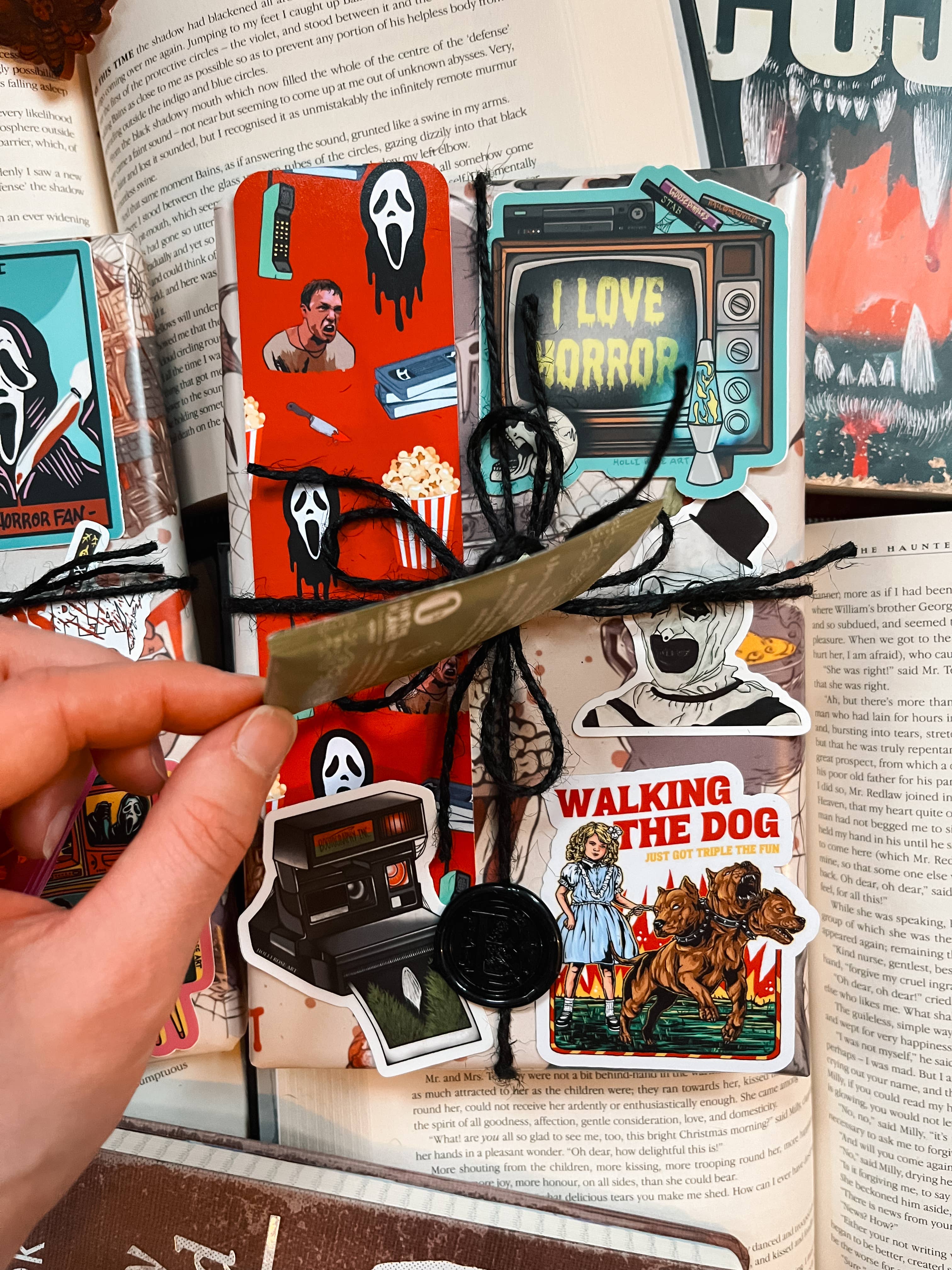 Belladonna Book Coven - Wholesale Horror & Paranormal - Horror Blind Date With A Book3