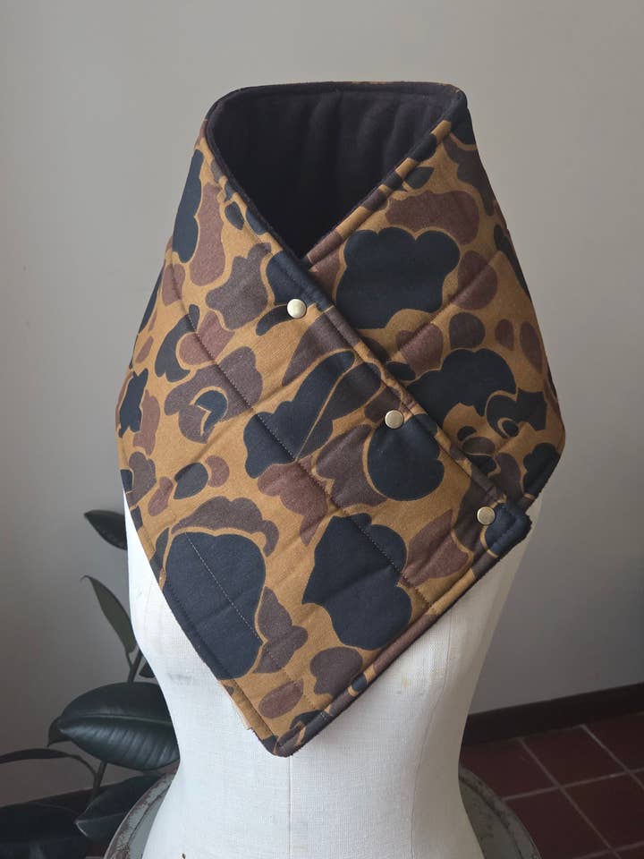 Ajuste Entallado con Cuello de Broche - Camuflaje Acolchado Vintage para venta al por mayor de Grandma Skills