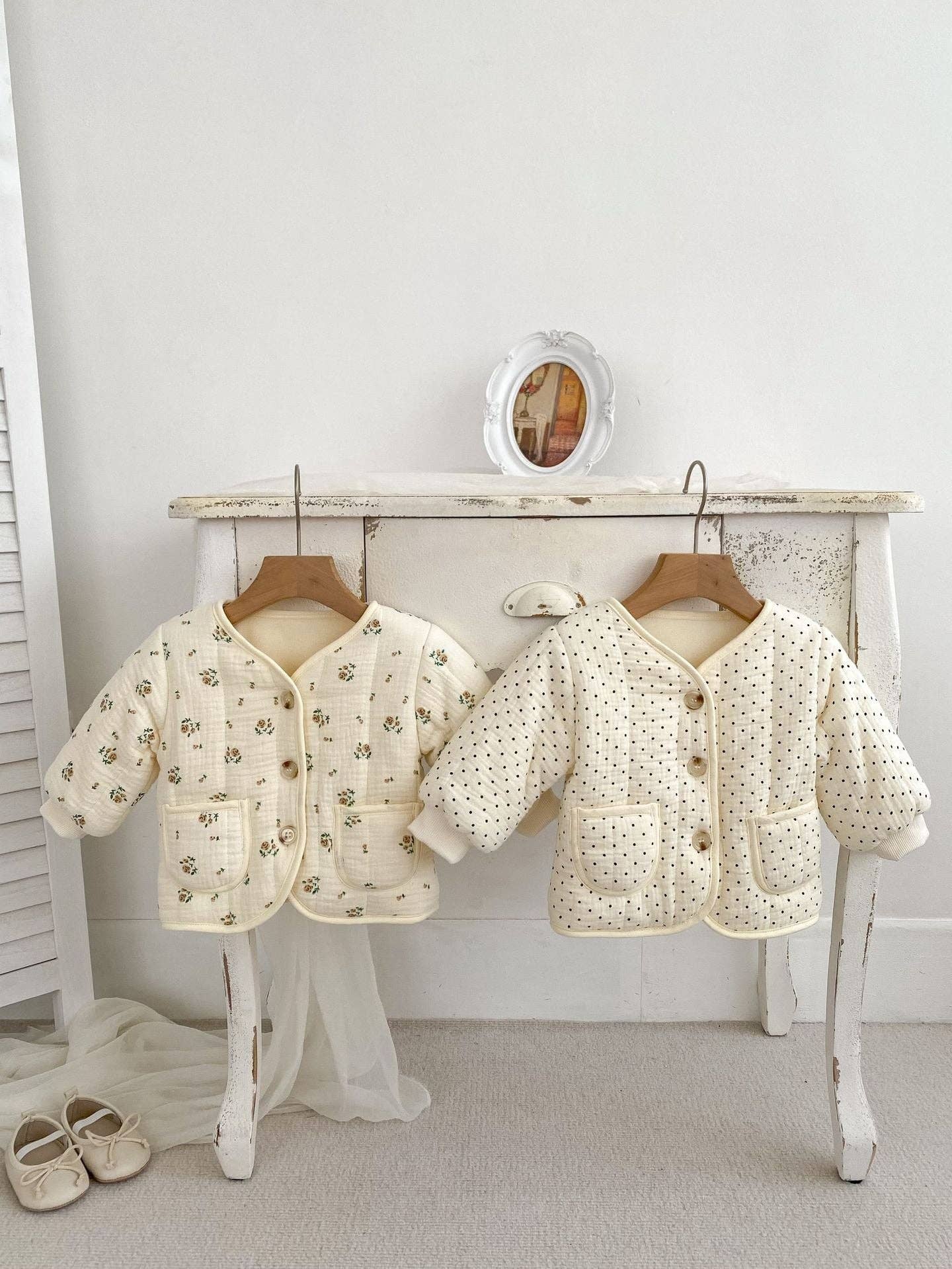 MyKids-USA® – Großhandel Bekleidungsset – Baby – Mädchen V-Kragen Jacquard und Polka Dots Zwei Arten Verdickte Langarm Winter Strickjacke Mantel8