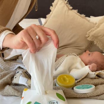 Oh-Lief Natural Products UK LTD – wholesale Face & body wipes – Baby – Oh-Lief Biodegradable Bamboo Baby Wipes 192's1