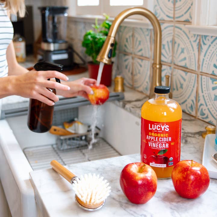 Lucy's - Wholesale Apple Cider - Lucy's Family Owned - Organic Apple Cider Vinegar 34oz.4