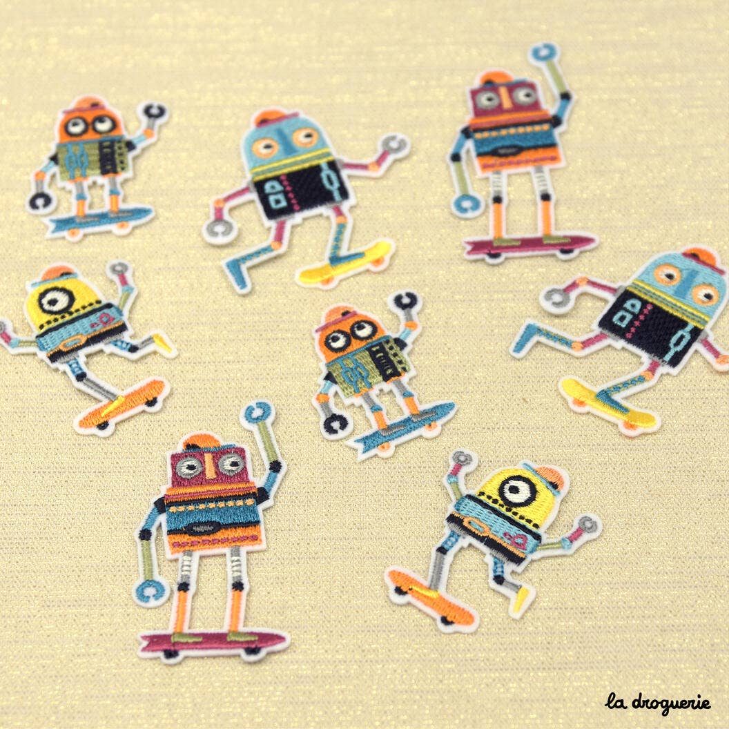 LA DROGUERIE - Wholesale Patch - "Cool Robots" Badge 58 mm - Yellow Skate2
