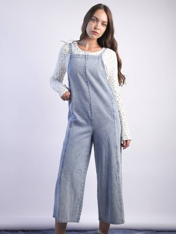 NP70951-Combinaison en Jean Délavé avec Détails Effilochés pour la vente par VERY J