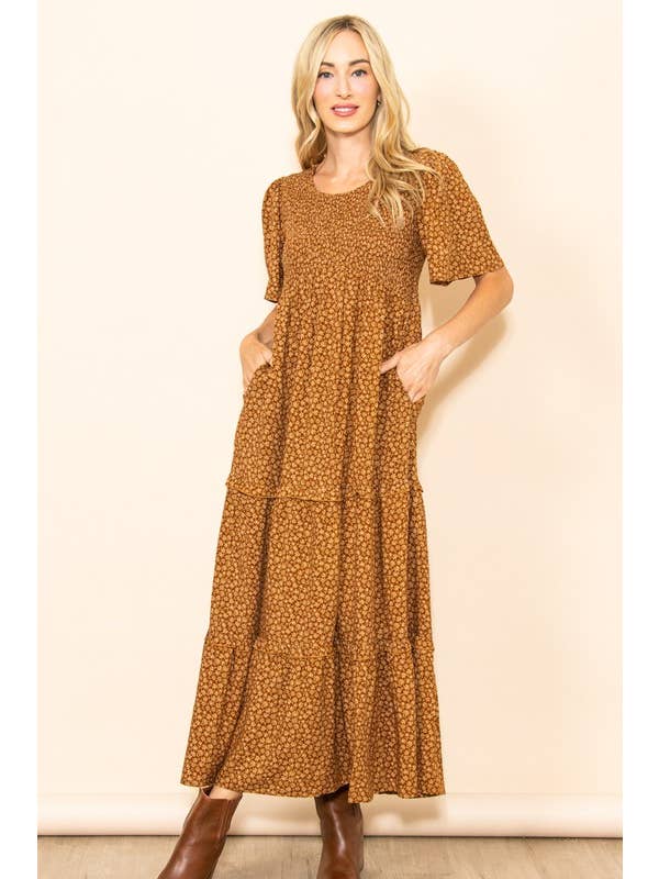 Elloh Collection – Großhandel Kleid – Damen – Fall In Love Maxikleid mit gesmoktem Flare-Blumenmuster und Taschen5