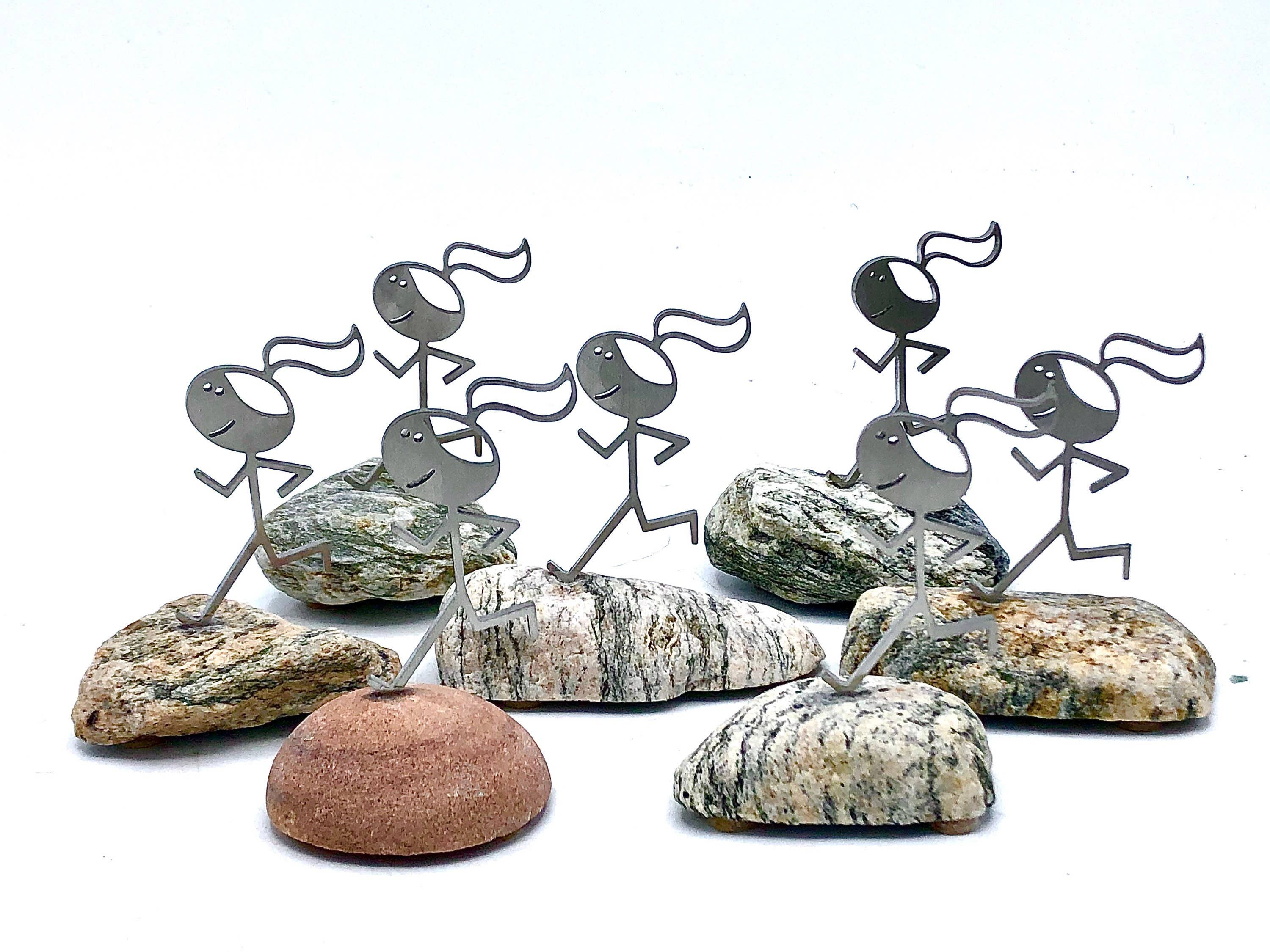 Vermont Rocks! – wholesale Dekorativ statyett – Metal Runner Girl Staty-present till henne med kort och väska5