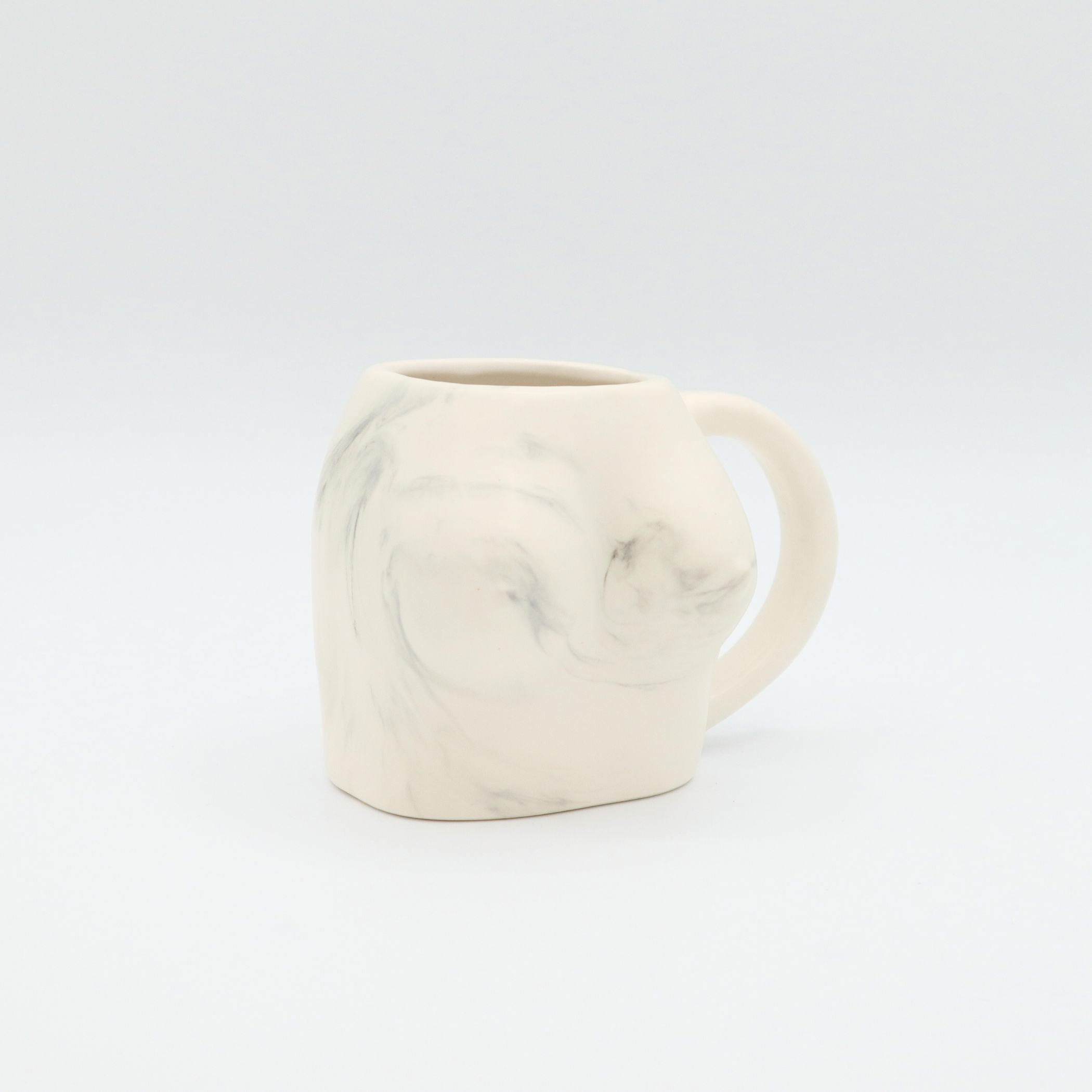 Properly Improper - Vendita all'ingrosso Tazza - Tazze a forma di corpo con seno (5 varianti colore)4