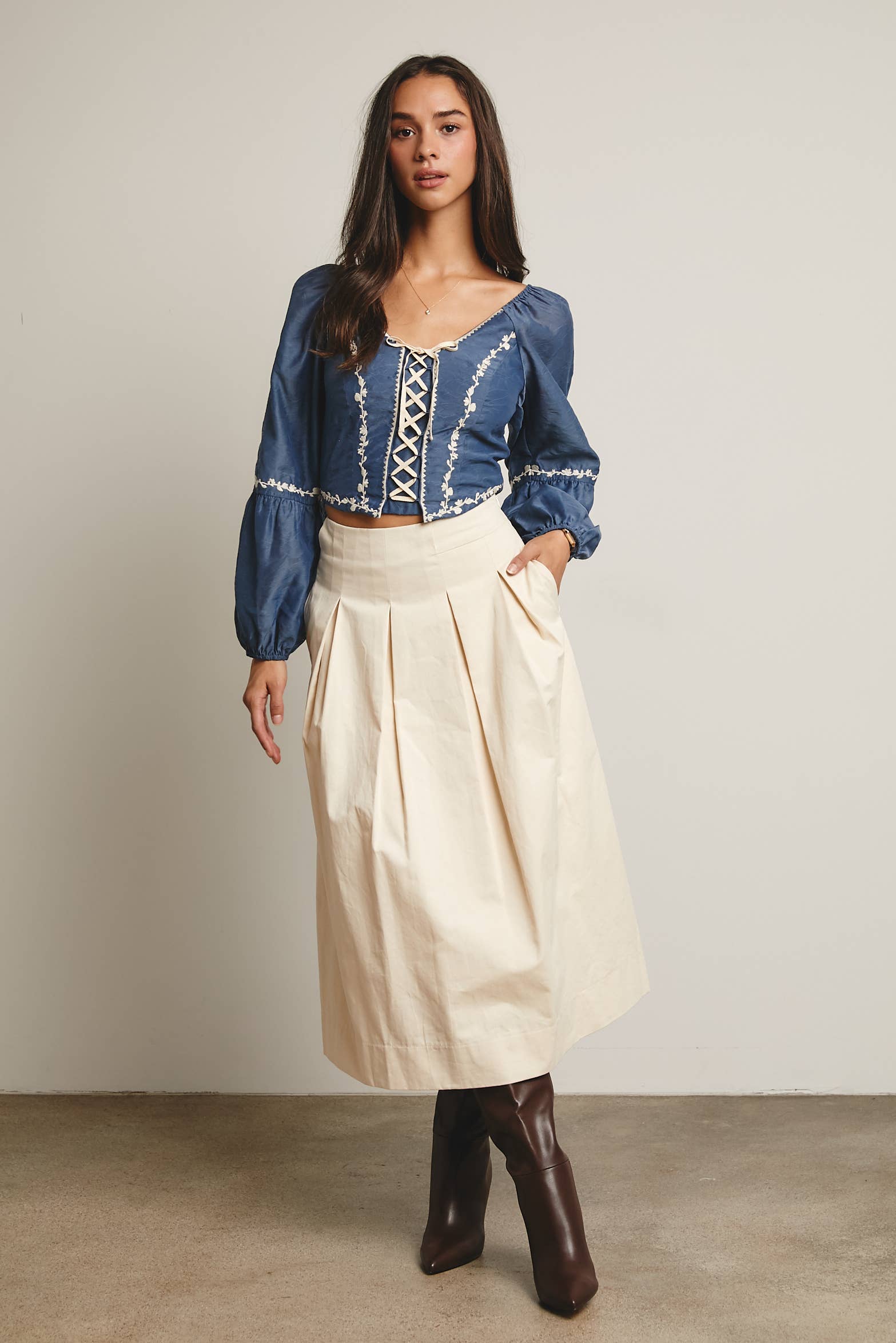 Forte – Engroshandel Nederdel - Dame – Plisseret A-line Midi Nederdel FSK000119