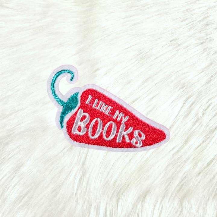 Scratch Decor - Wholesale Patch - I Like My Books Spicy Pepper Embroidery Iron On Patch