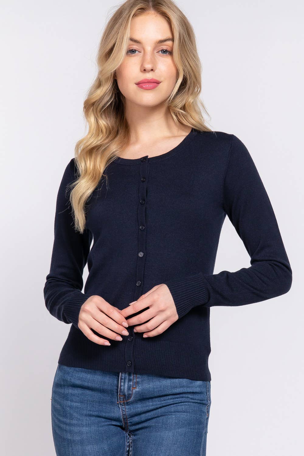 Vanilla Monkey - Wholesale Cardigan - Dames - Trui met lange mouwen en ronde hals en knoopsluiting8