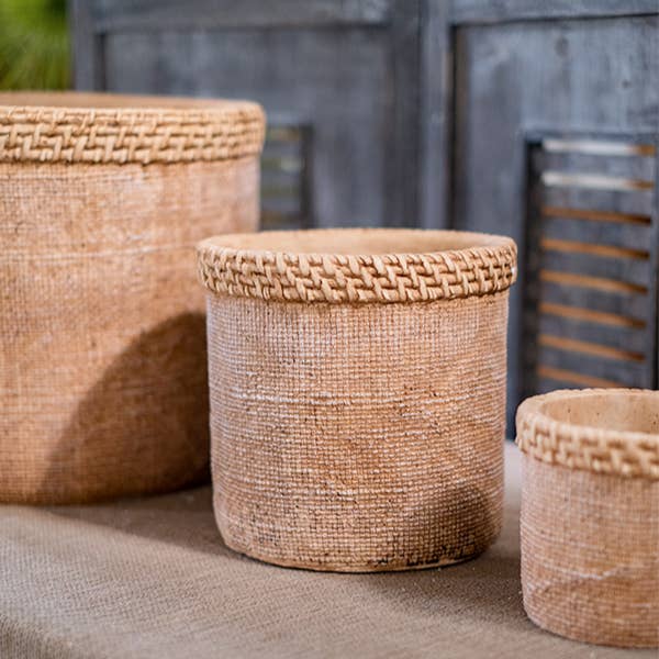 Rustic Reach - Wholesale Plant Pot - Straw Looking Concrete Planter