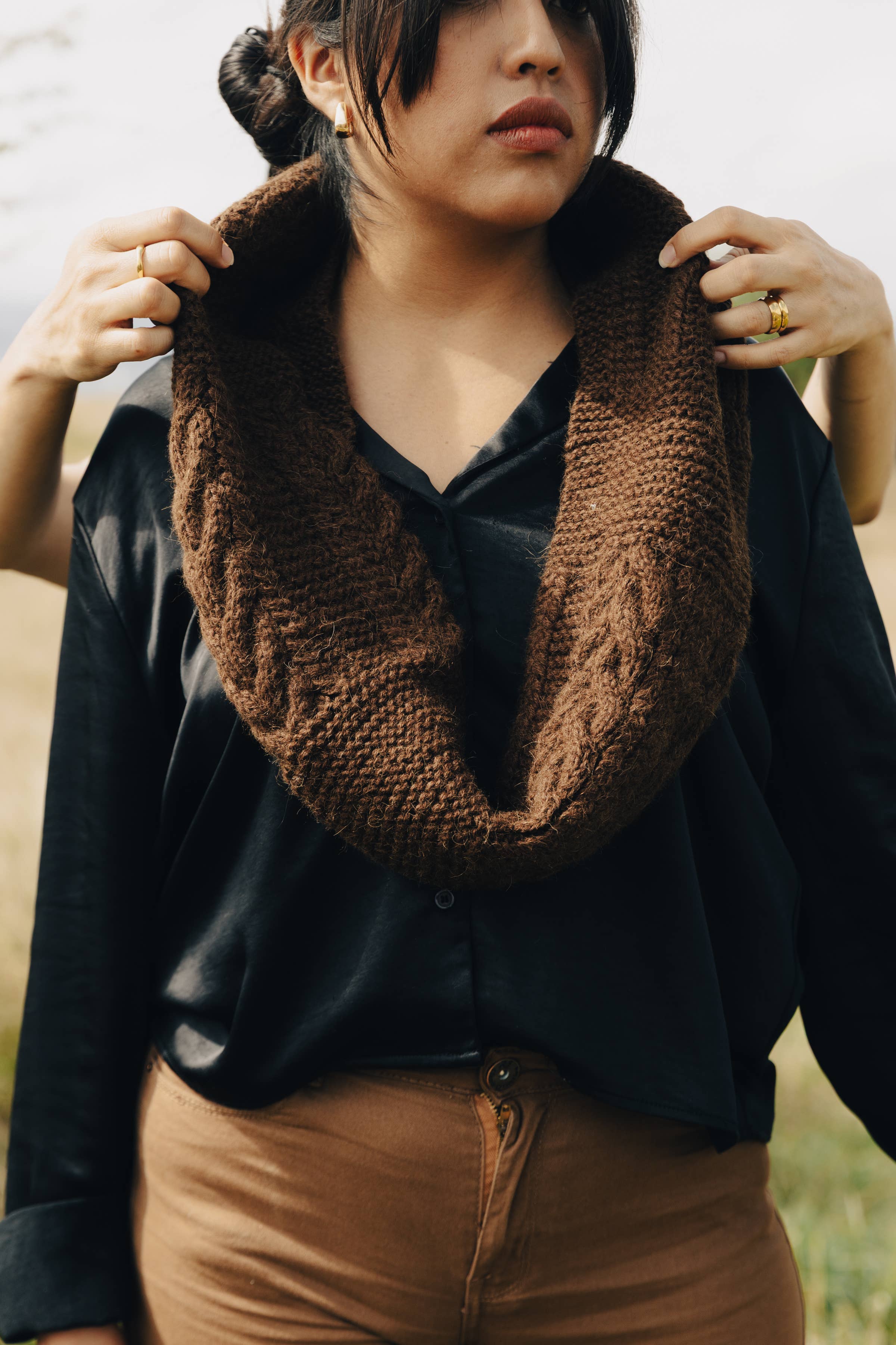 Awamaki - Wholesale Scarf - Unisex - Wayra Cable Infinity Scarf6