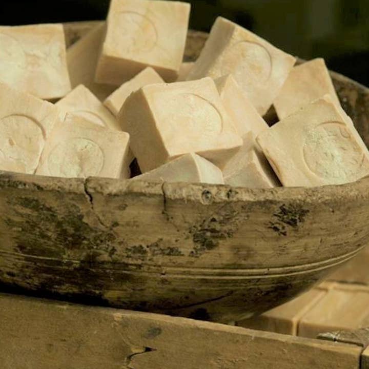Palestinian Soap Cooperative - Wholesale Bar Soap - The Almond (al-Lauwz; اللوز)