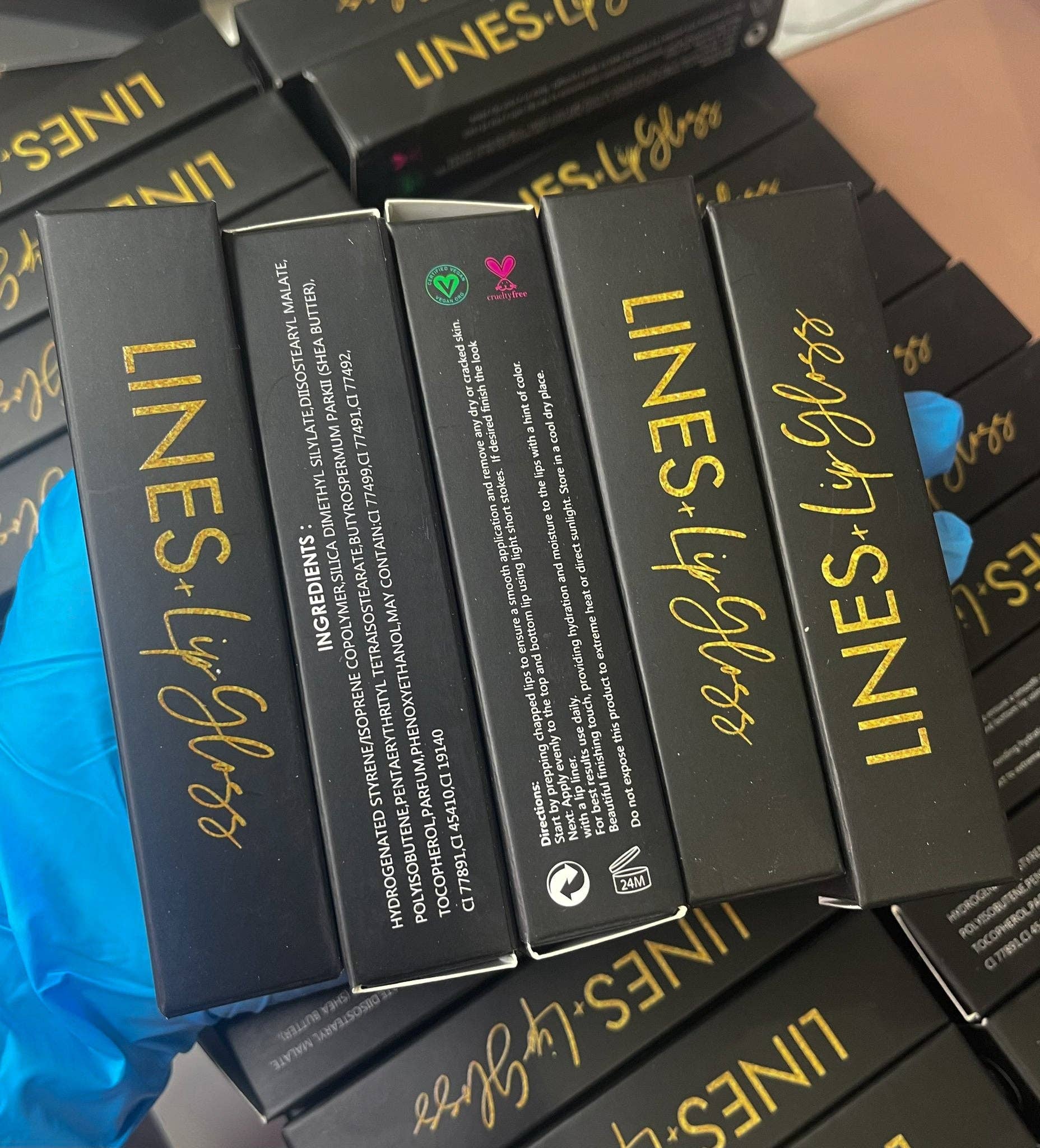 Deegoddesswholesale – wholesale Lip-gloss – Private Label Non Sticky Hydrating Vegan Lipgloss3