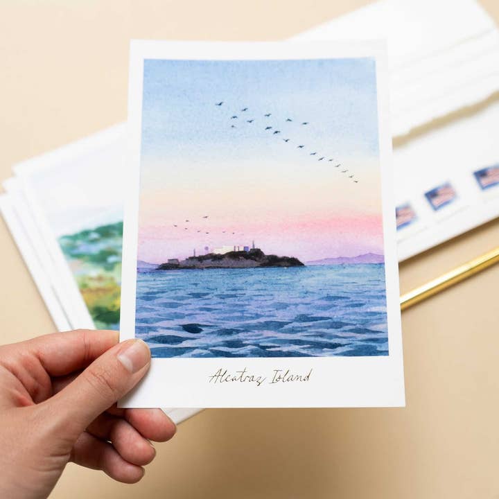 Carte postale dorée Carte postale souvenir de San Francisco Alcatraz pour la vente par Seen&Felt by Adelya