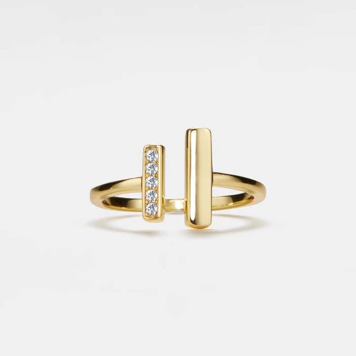 Farveløs ædelstenstrådring i 925 Sterling Sølv for engroshandel hos Perimade & Co. LLC