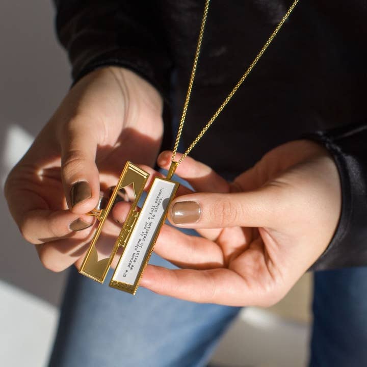 Fortune & Frame - Wholesale Locket Necklace - Deco Fortune Locket (Multi-Color) - Gold3