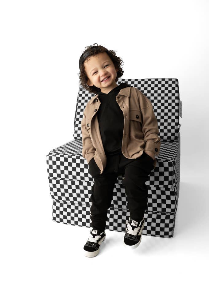 Remi + Rae Co. - Wholesale Shirt Jacket/Shacket - Kids - BAMBOO RIBBED BUTTON UP SHACKET - COFFEE