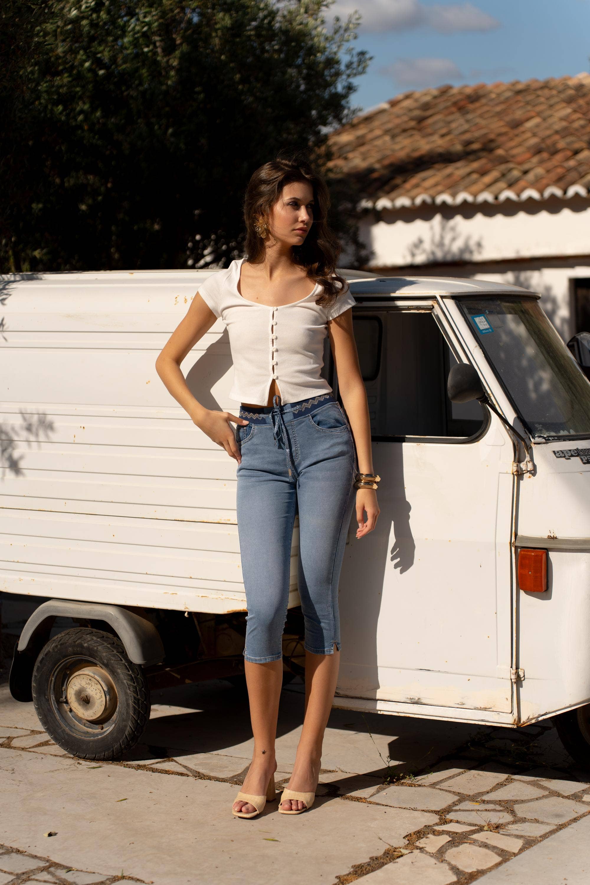 ONADO – calças de ganga - Mulher por atacado – Calça Pantacourt Milie em jeans5