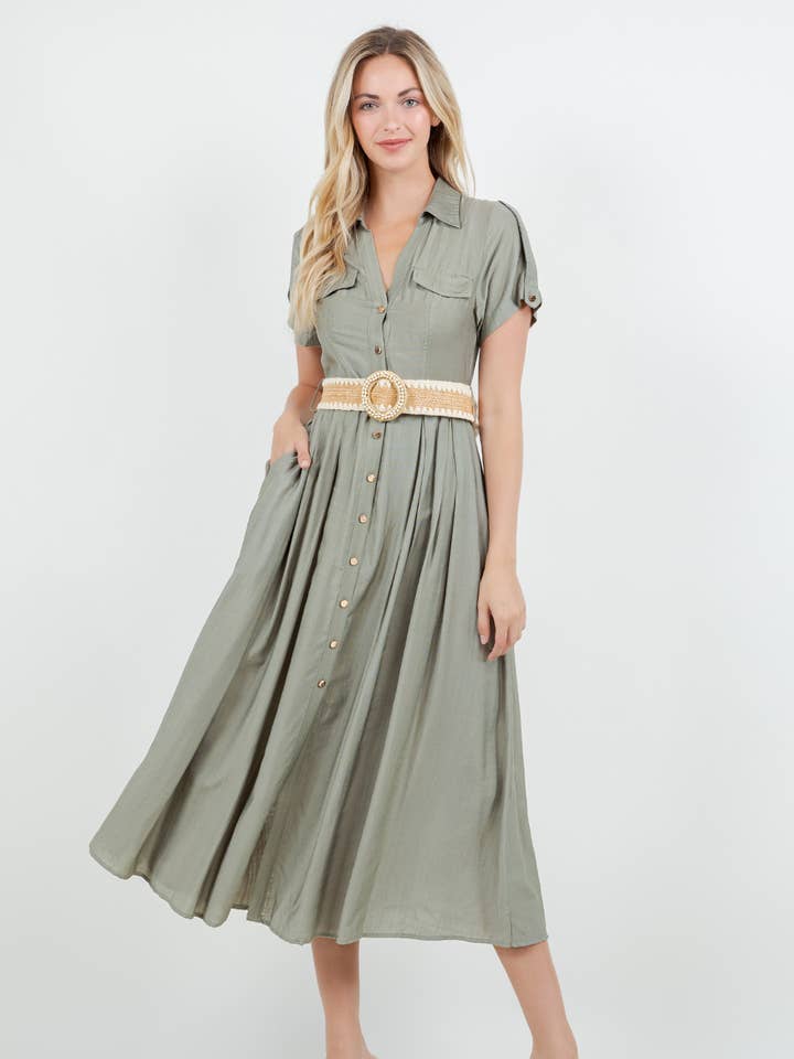 DM4171 MIDLÆNGDE KJOLE MED BÆLTE OG KORTE ÆRMER MED KNAPPER for engroshandel hos Miss Avenue