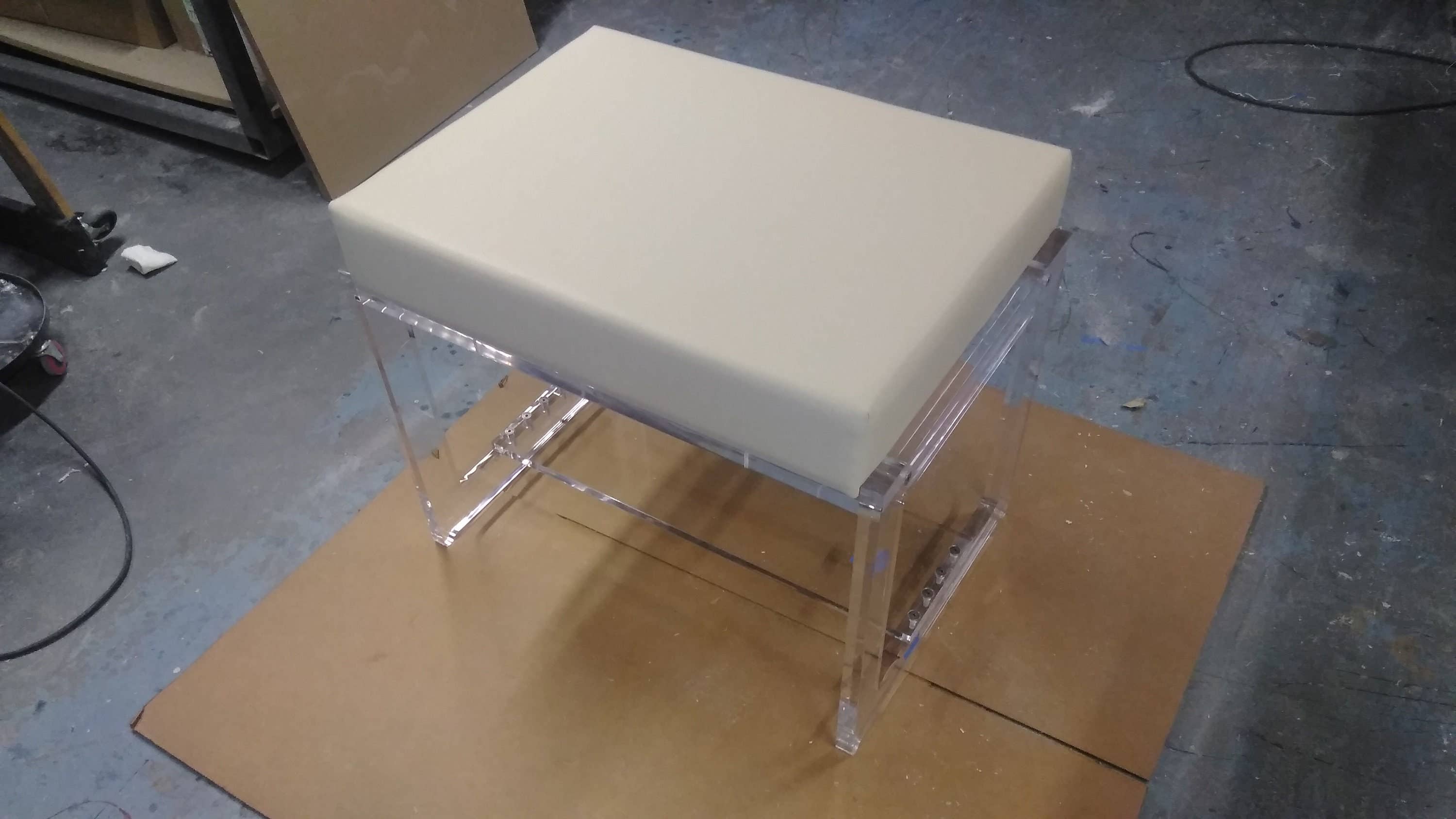 Plasticmart - Wholesale Stool - Acrylic Vanity Stool5