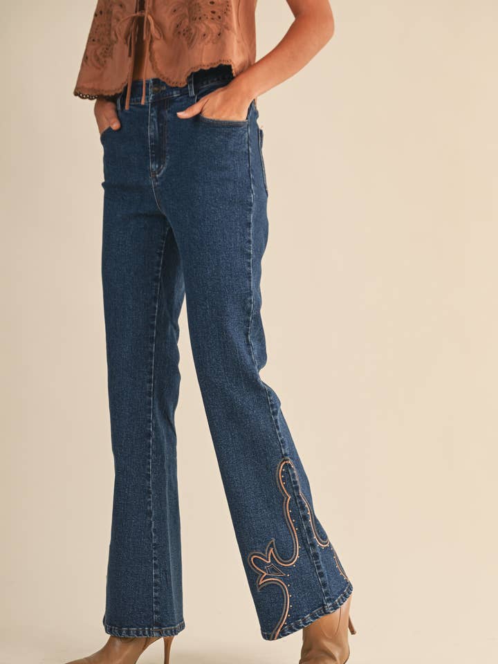 IP1446 WESTERN EMBROIDERED FLARED DENIM JEANS for wholesale by Klesis