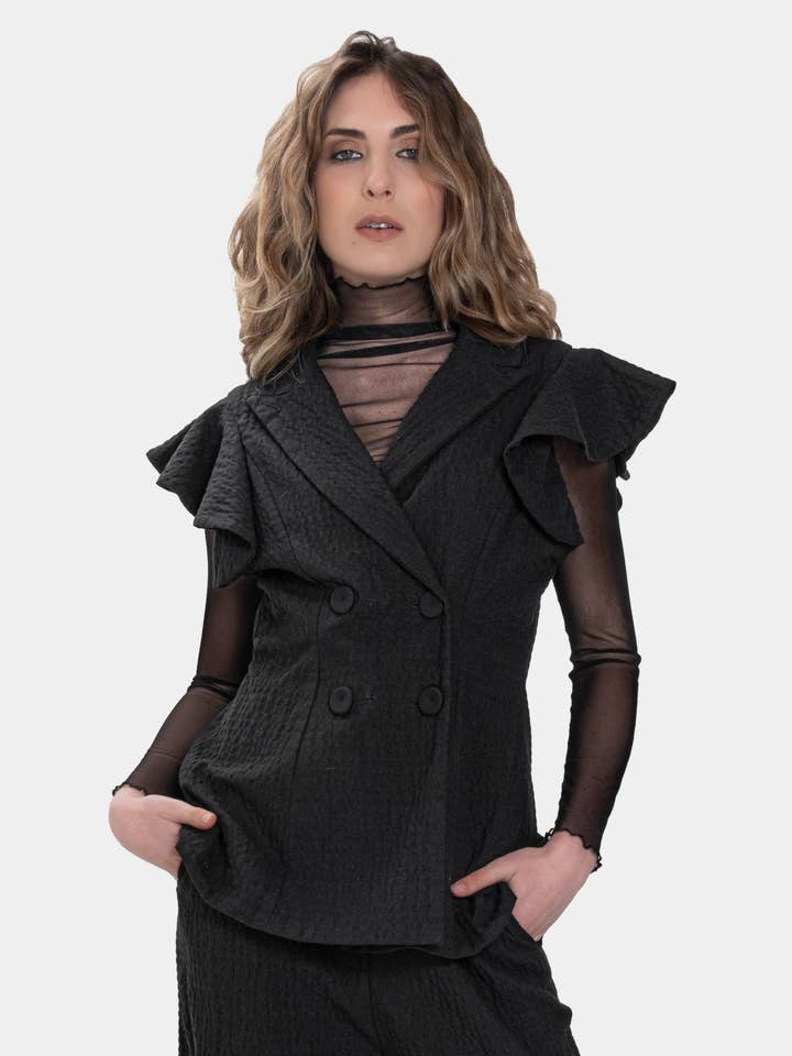 Präglad volangväst för wholesale av Baci & Amici Fashion - US Continental