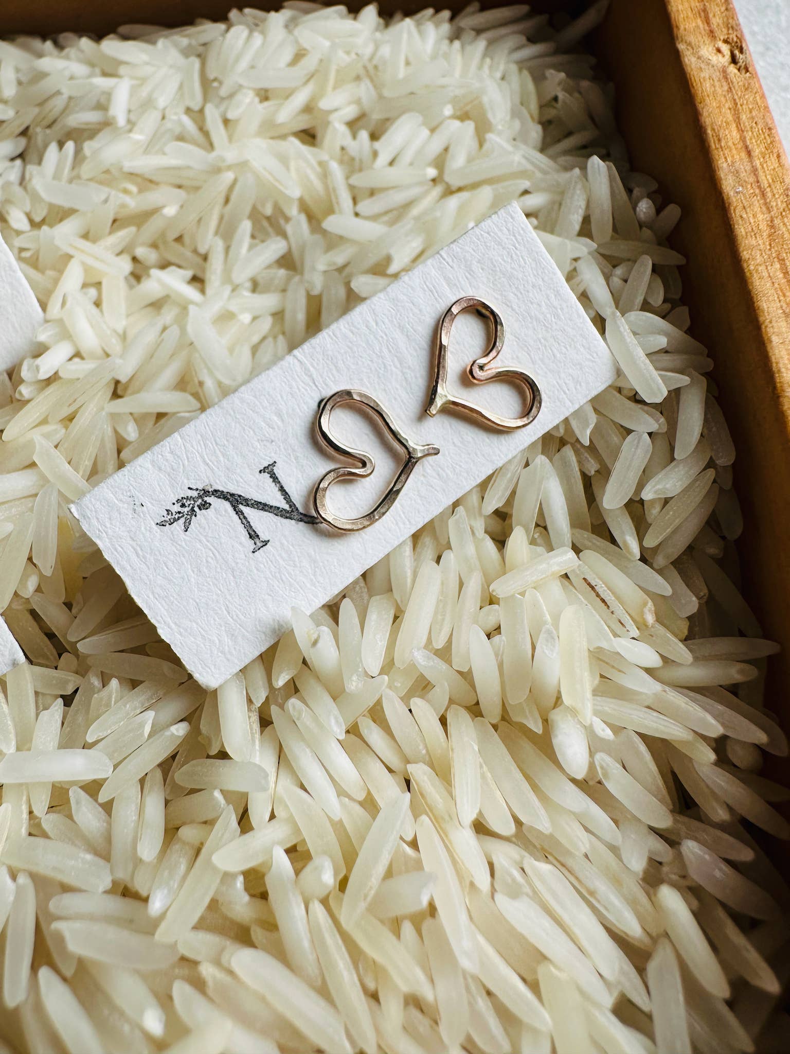 Notions of Lovely – Engroshandel Ørestikkere – Lille Sweetie Studs - 14 k guld fyld0