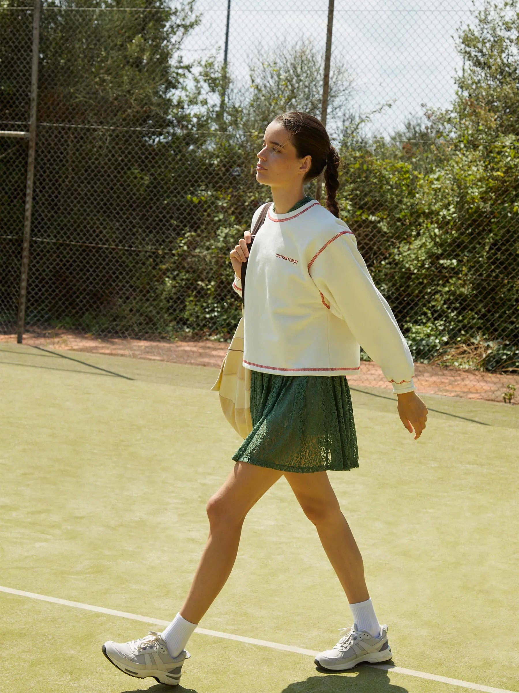 CARMEN SAYS – wholesale Sweatshirt – Women's – Sudadera Blanca de Jersey5