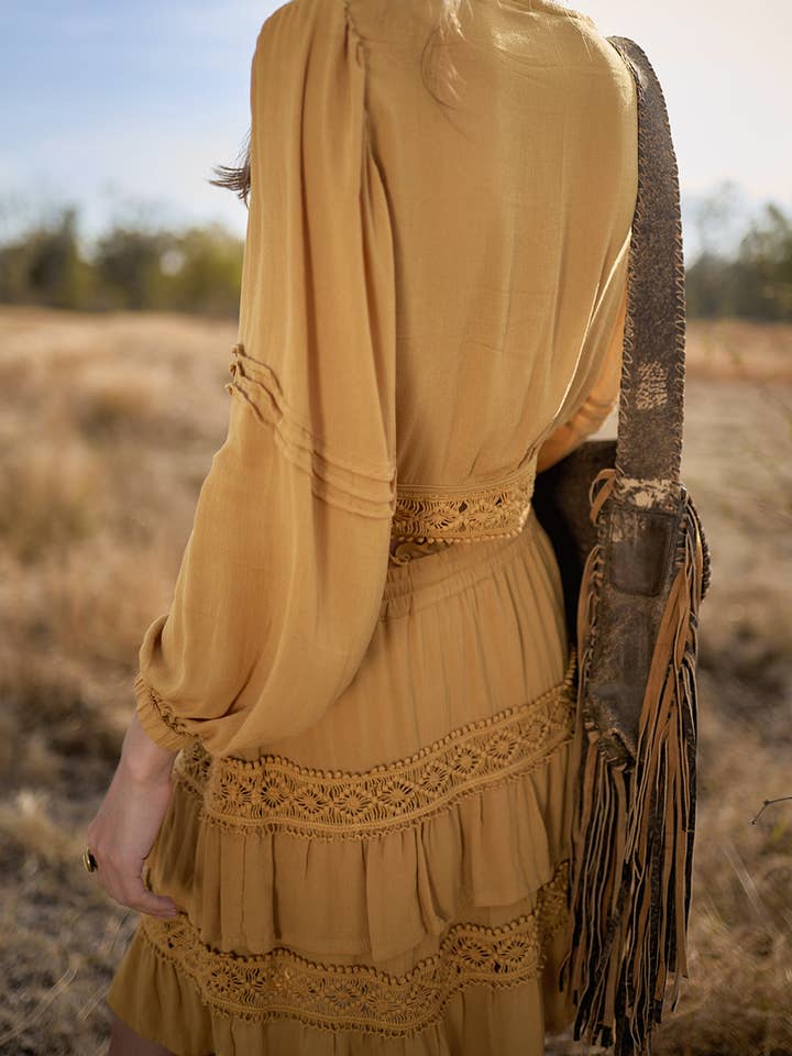 Mini-jupe Camille - Safran Gold pour la vente par Tulle and Batiste