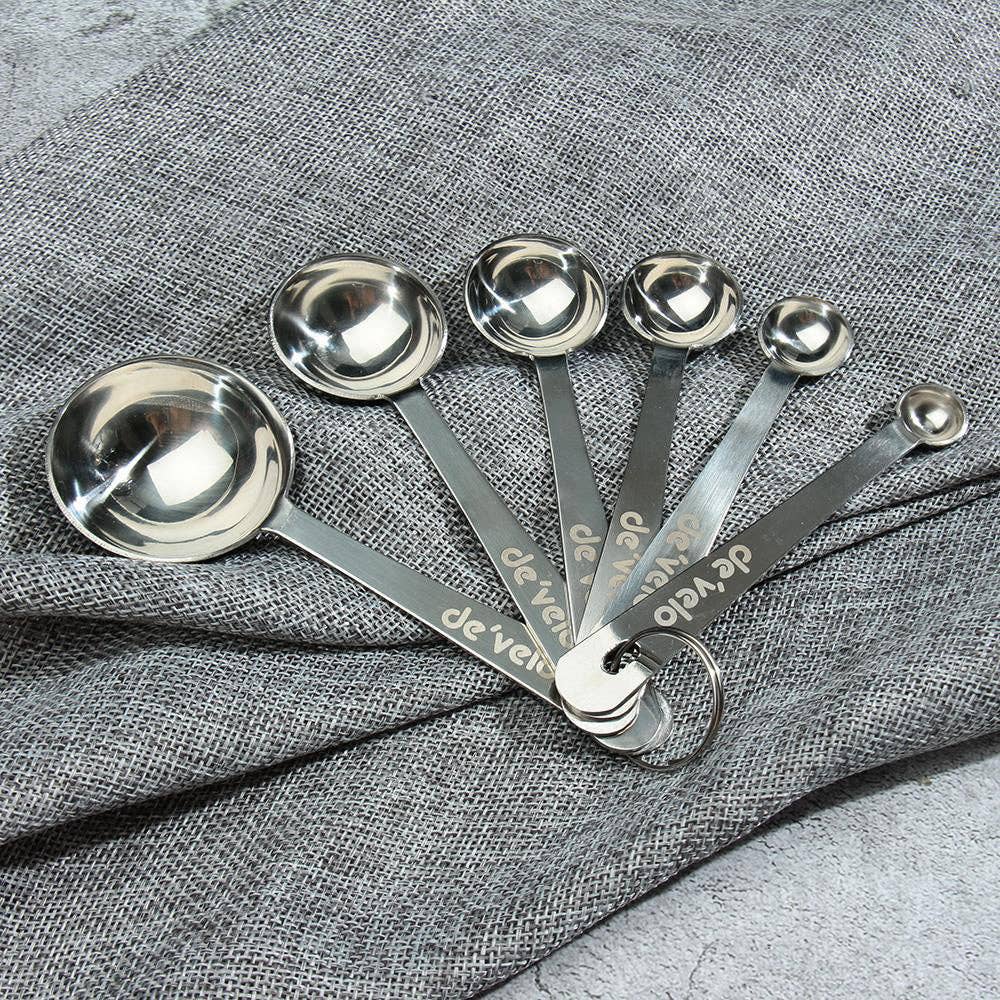 DE'VELO INC. – wholesale Måttbägare – Måttsats med koppar och skedar10