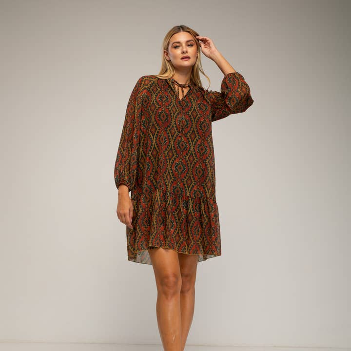 DRESS8141_Dress with geometric print. and other Purchase Wholesale acqua filtrata. Free Returns & Net 60 Terms on Faire trending on Faire.